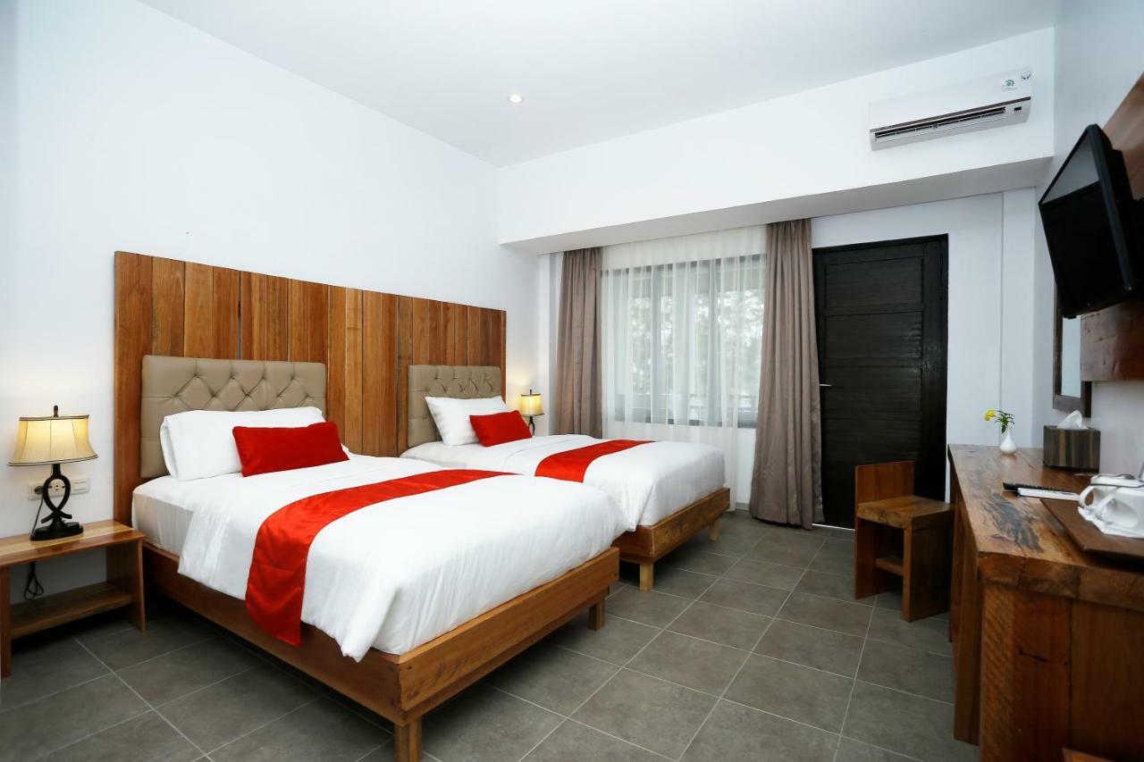 Kahyangan Resort Singkawang Exterior photo