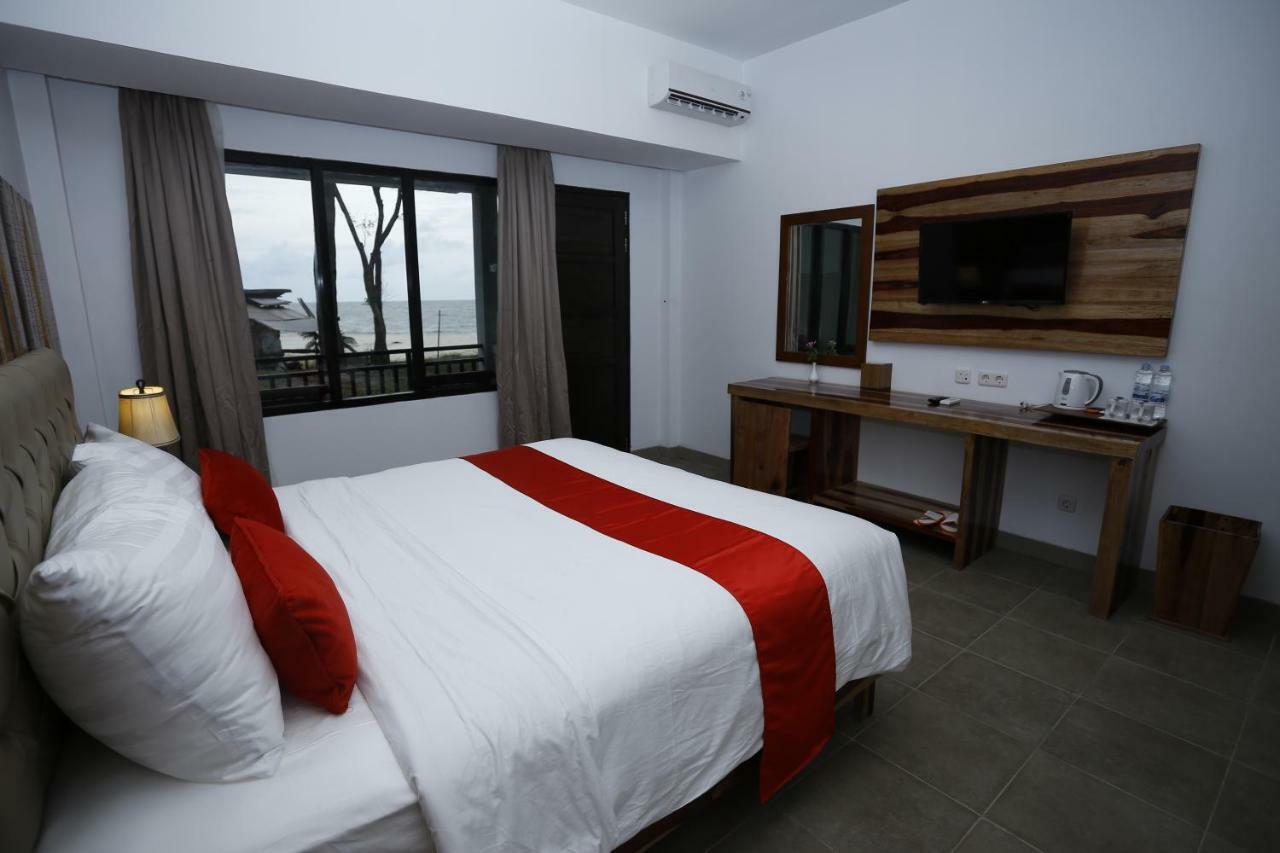 Kahyangan Resort Singkawang Exterior photo